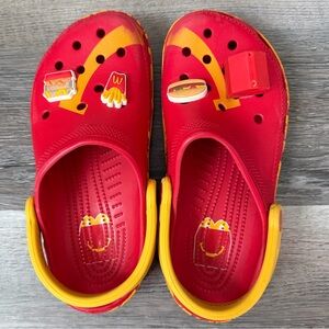 Crocs x McDonald’s Happy Meal Classic Clog Kid’s Clogs Size Junior Size 4 ❤️💛